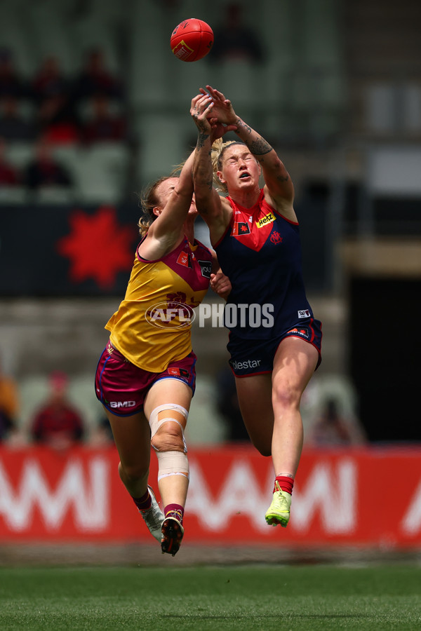 AFLW 2025 Second Qualifying Final - Melbourne v Brisbane - A-64760950