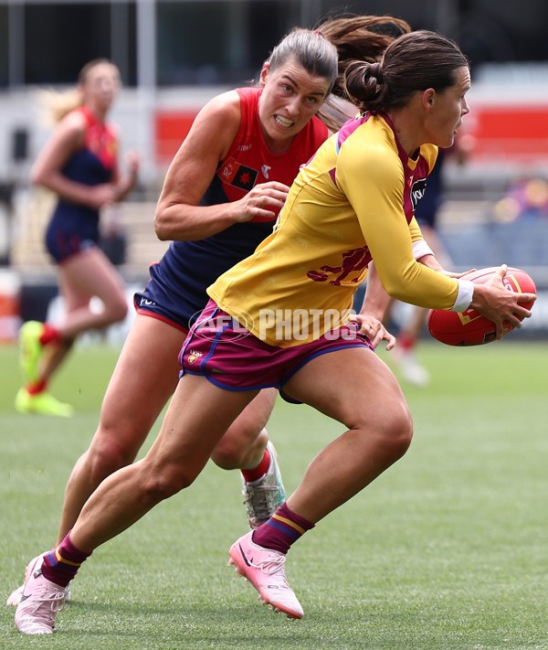 AFLW 2025 Second Qualifying Final - Melbourne v Brisbane - A-64760959