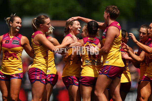 AFLW 2025 Second Qualifying Final - Melbourne v Brisbane - A-64763529