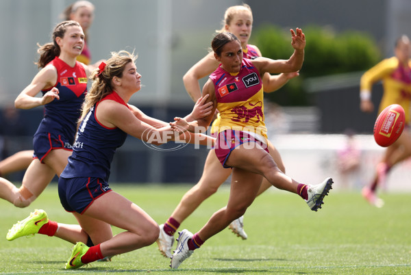 AFLW 2025 Second Qualifying Final - Melbourne v Brisbane - A-64763610