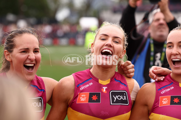 AFLW 2025 Second Qualifying Final - Melbourne v Brisbane - A-64765898