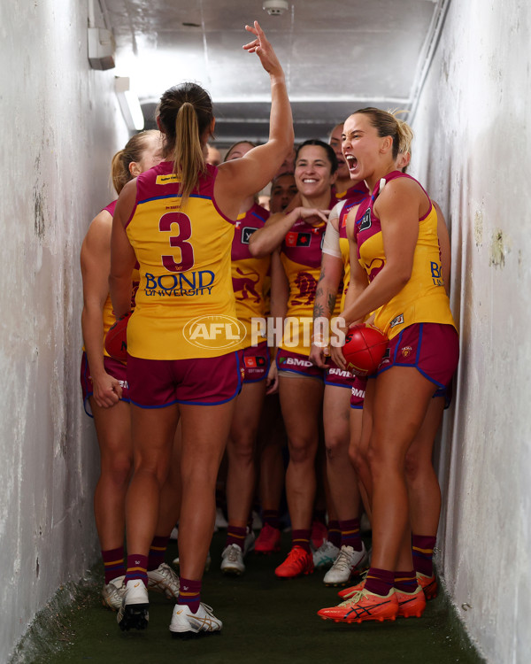 AFLW 2025 Second Qualifying Final - Melbourne v Brisbane - A-64766414
