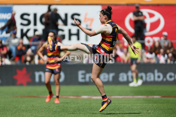 AFLW 2025 Second Elimination Final - Adelaide v St Kilda - A-64768383