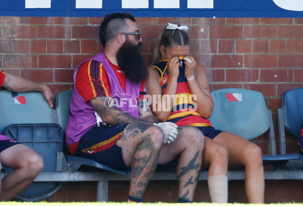 AFLW 2025 Second Elimination Final - Adelaide v St Kilda - A-64768417