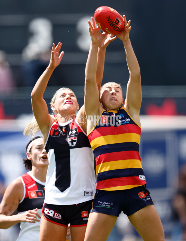 AFLW 2025 Second Elimination Final - Adelaide v St Kilda - A-64768442