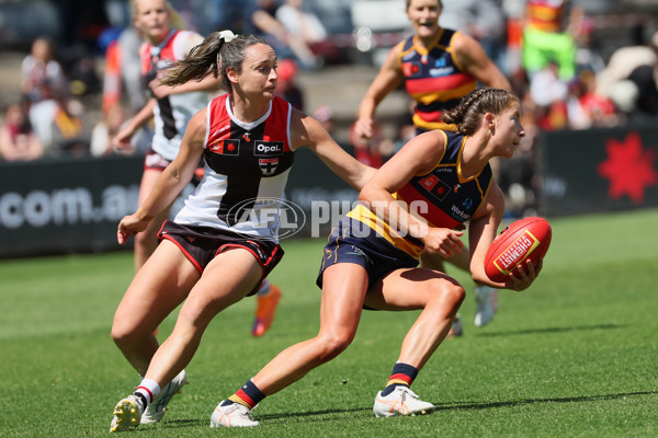AFLW 2025 Second Elimination Final - Adelaide v St Kilda - A-64769033