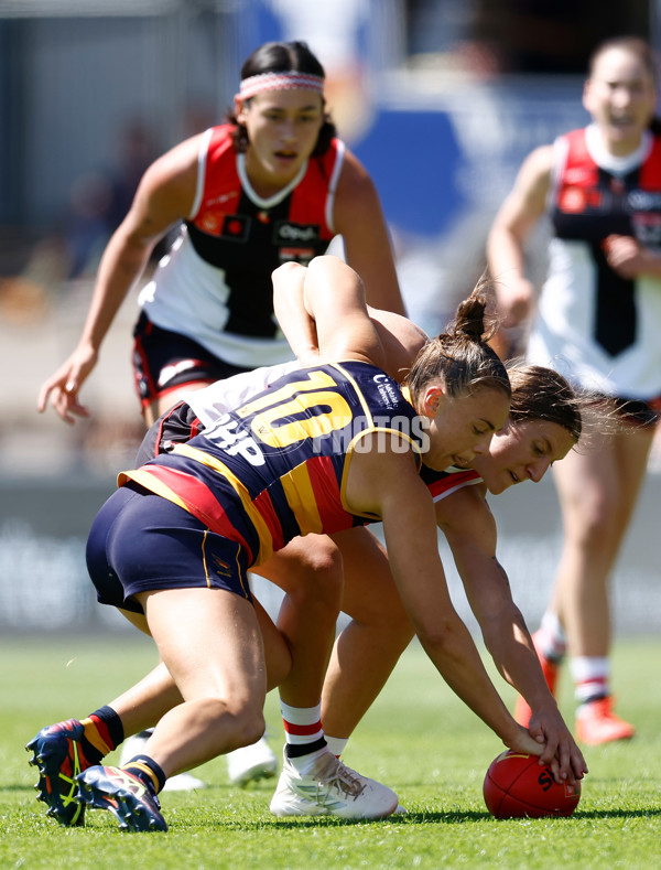 AFLW 2025 Second Elimination Final - Adelaide v St Kilda - A-64769041