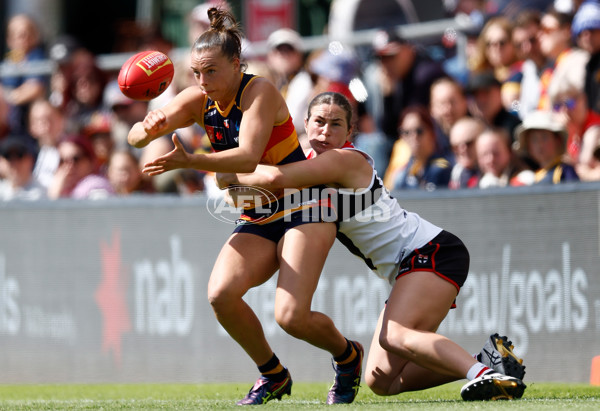 AFLW 2025 Second Elimination Final - Adelaide v St Kilda - A-64771016