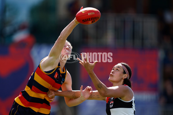 AFLW 2025 Second Elimination Final - Adelaide v St Kilda - A-64771031