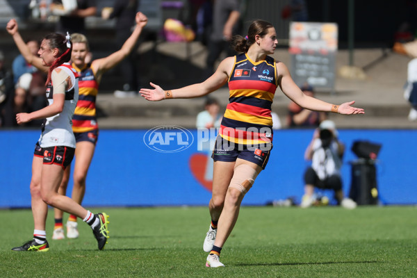 AFLW 2025 Second Elimination Final - Adelaide v St Kilda - A-64771034