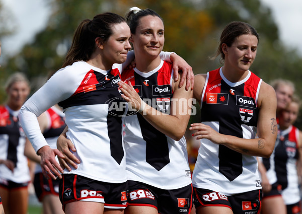 AFLW 2025 Second Elimination Final - Adelaide v St Kilda - A-64771071