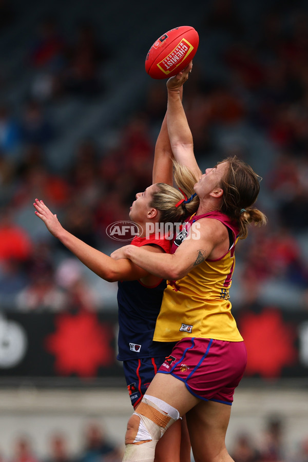 AFLW 2025 Second Qualifying Final - Melbourne v Brisbane - A-64771280