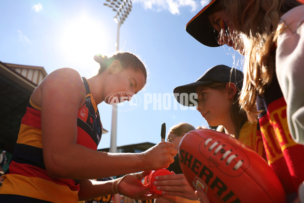AFLW 2025 Second Elimination Final - Adelaide v St Kilda - A-64773594