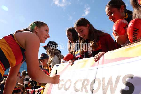 AFLW 2025 Second Elimination Final - Adelaide v St Kilda - A-64773596
