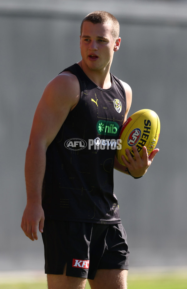 AFL 2025 Training - Richmond 141125 - A-64782437