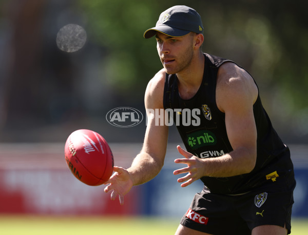 AFL 2025 Training - Richmond 141125 - A-64782443