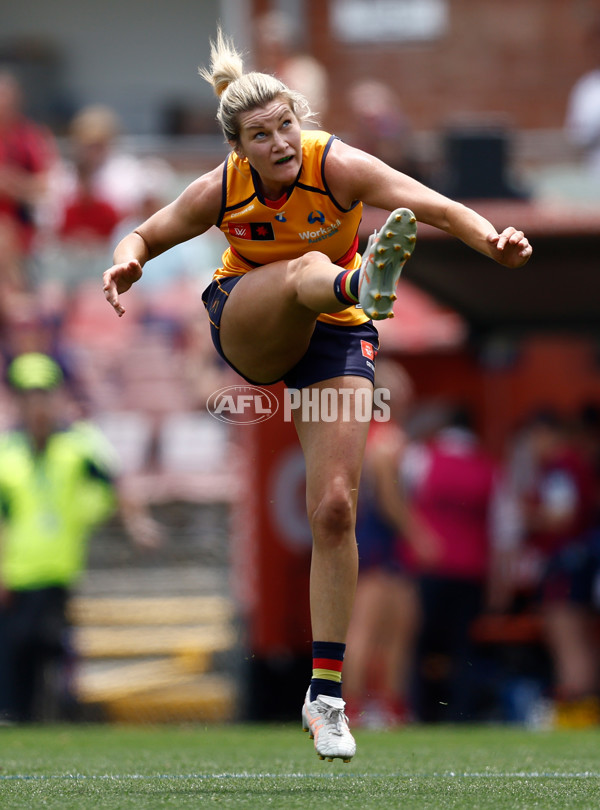 AFLW 2025 Second Semi Final - Melbourne v Adelaide - A-64791093