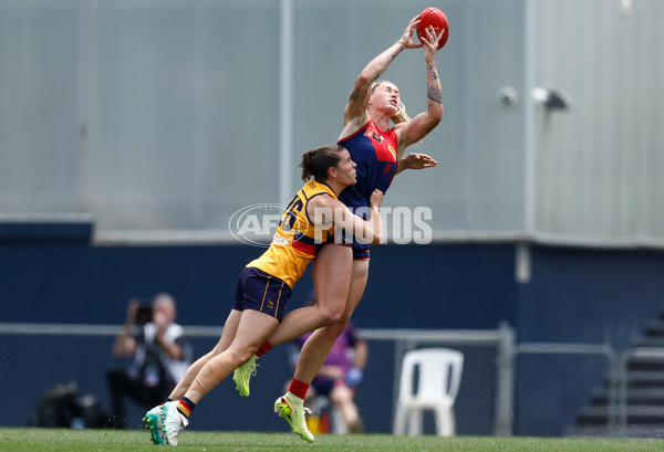 AFLW 2025 Second Semi Final - Melbourne v Adelaide - A-64792521