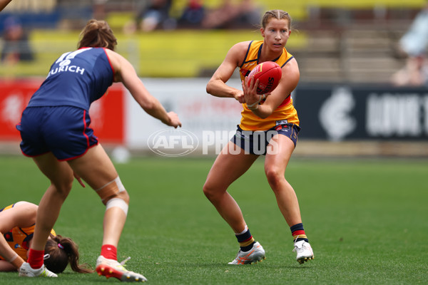 AFLW 2025 Second Semi Final - Melbourne v Adelaide - A-64792538
