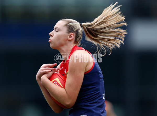AFLW 2025 Second Semi Final - Melbourne v Adelaide - A-64793913