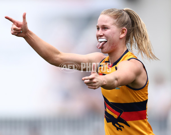 AFLW 2025 Second Semi Final - Melbourne v Adelaide - A-64795043
