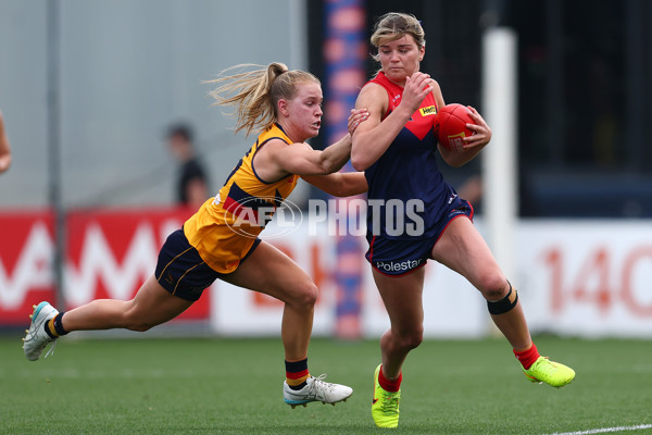 AFLW 2025 Second Semi Final - Melbourne v Adelaide - A-64796225