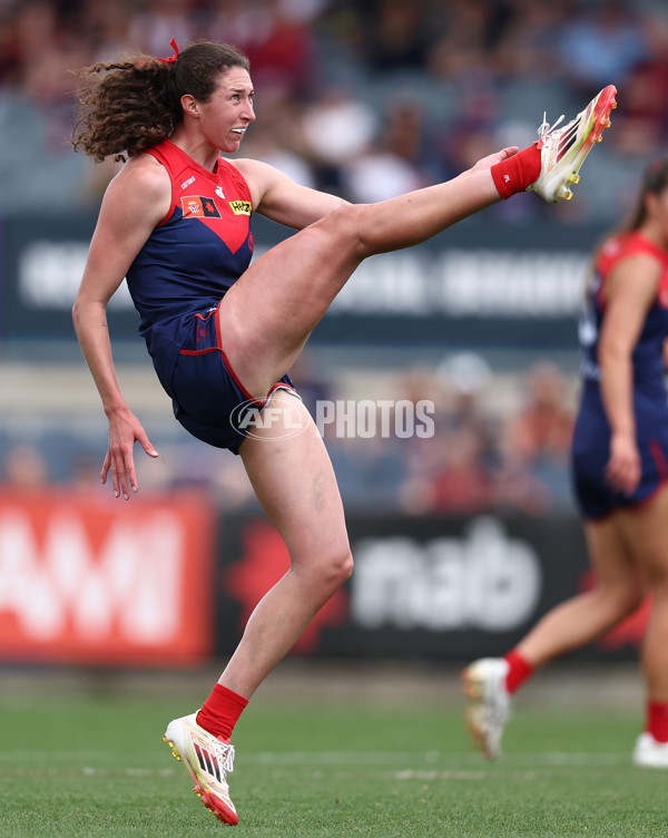 AFLW 2025 Second Semi Final - Melbourne v Adelaide - A-64797399
