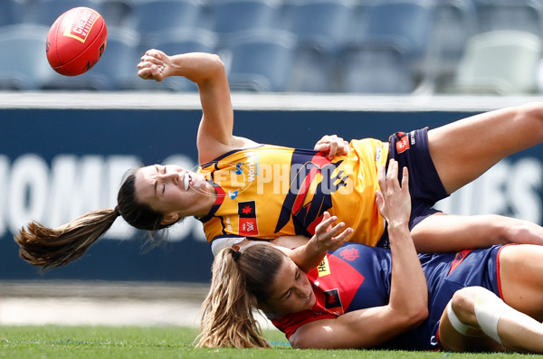 AFLW 2025 Second Semi Final - Melbourne v Adelaide - A-64798784