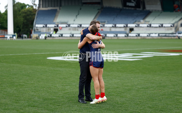 AFLW 2025 Second Semi Final - Melbourne v Adelaide - A-64800172