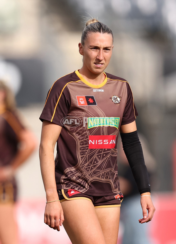 AFLW 2025 First Semi Final - Hawthorn v Carlton - A-64802455