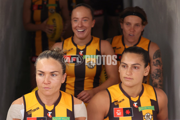 AFLW 2025 First Semi Final - Hawthorn v Carlton - A-64803861