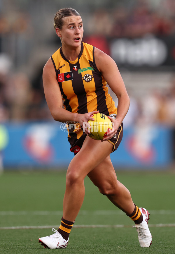 AFLW 2025 First Semi Final - Hawthorn v Carlton - A-64803910