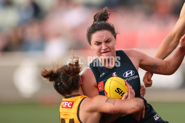 AFLW 2025 First Semi Final - Hawthorn v Carlton - A-64804897
