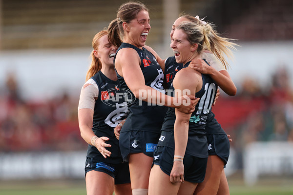 AFLW 2025 First Semi Final - Hawthorn v Carlton - A-64806469