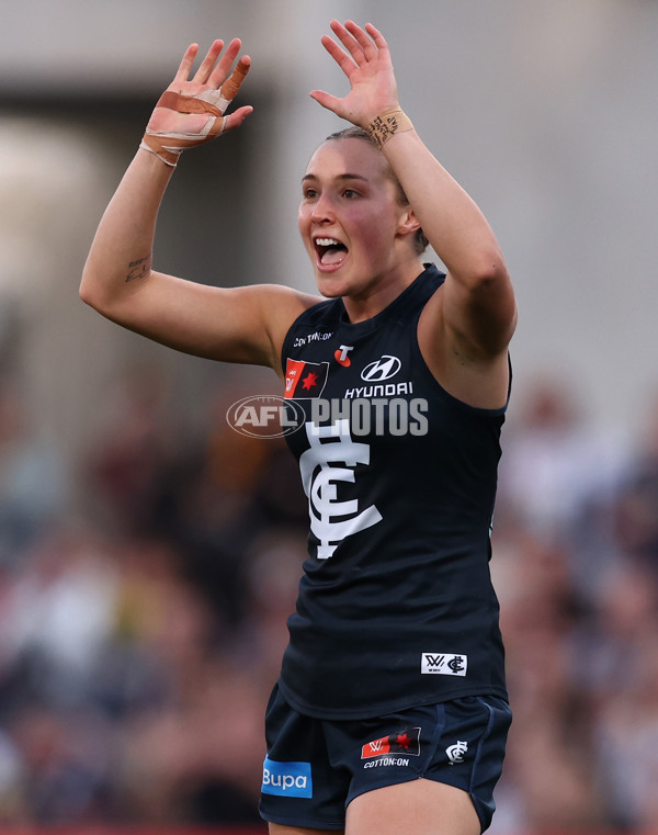 AFLW 2025 First Semi Final - Hawthorn v Carlton - A-64806491