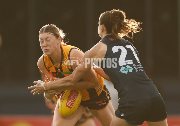 AFLW 2025 First Semi Final - Hawthorn v Carlton - A-64806503