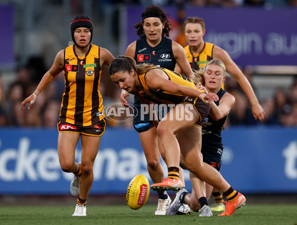 AFLW 2025 First Semi Final - Hawthorn v Carlton - A-64806525