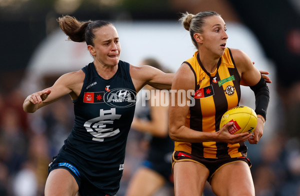 AFLW 2025 First Semi Final - Hawthorn v Carlton - A-64808689