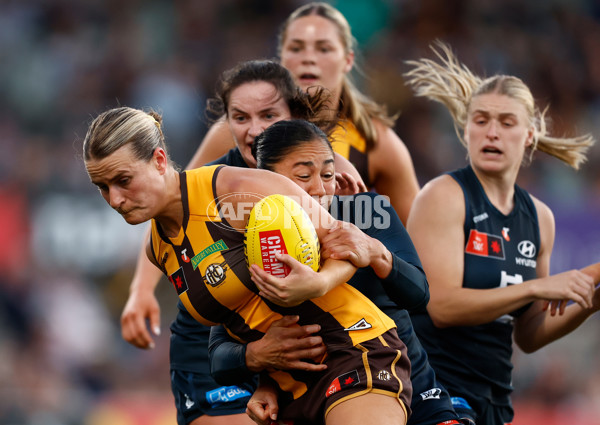 AFLW 2025 First Semi Final - Hawthorn v Carlton - A-64808692