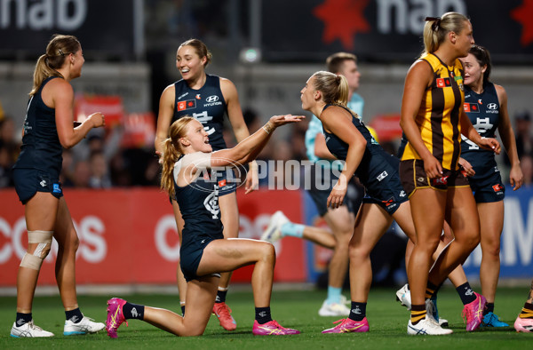 AFLW 2025 First Semi Final - Hawthorn v Carlton - A-64808716