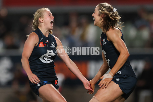 AFLW 2025 First Semi Final - Hawthorn v Carlton - A-64808752