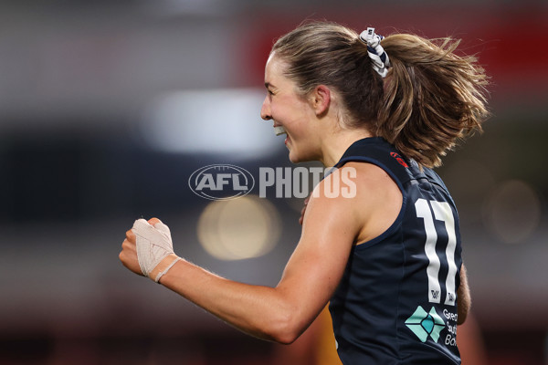 AFLW 2025 First Semi Final - Hawthorn v Carlton - A-64808759