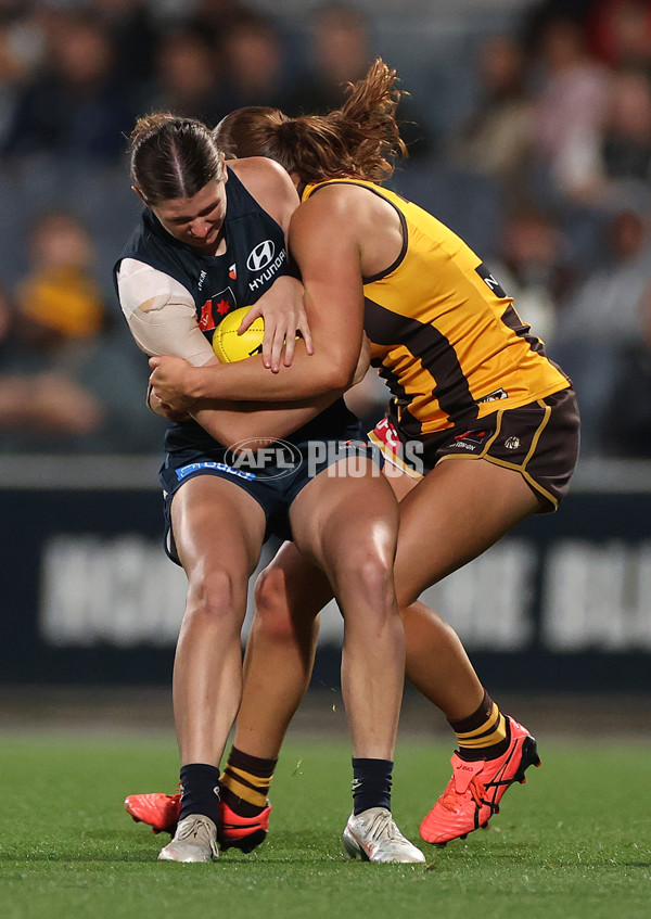 AFLW 2025 First Semi Final - Hawthorn v Carlton - A-64810153