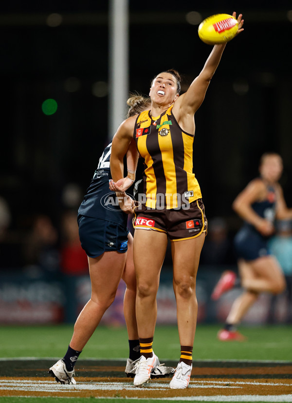 AFLW 2025 First Semi Final - Hawthorn v Carlton - A-64810158