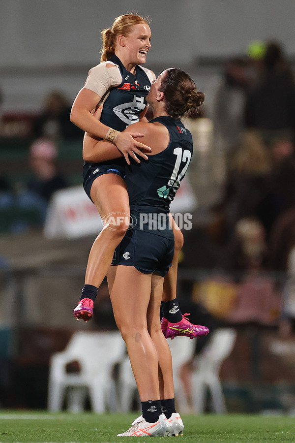 AFLW 2025 First Semi Final - Hawthorn v Carlton - A-64810170