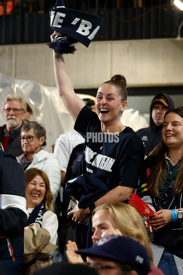 AFLW 2025 First Semi Final - Hawthorn v Carlton - A-64810177