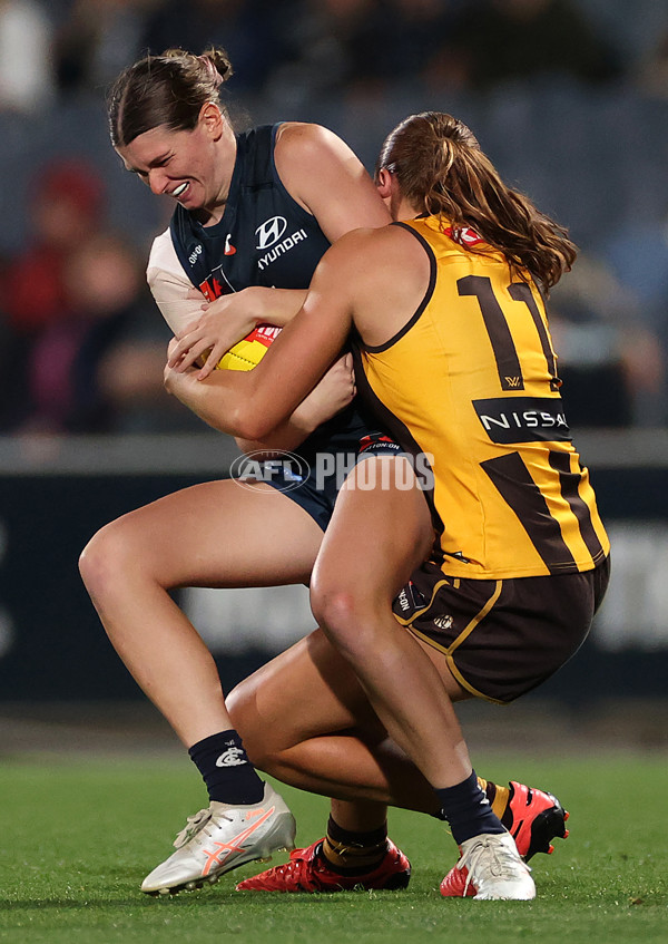 AFLW 2025 First Semi Final - Hawthorn v Carlton - A-64811315