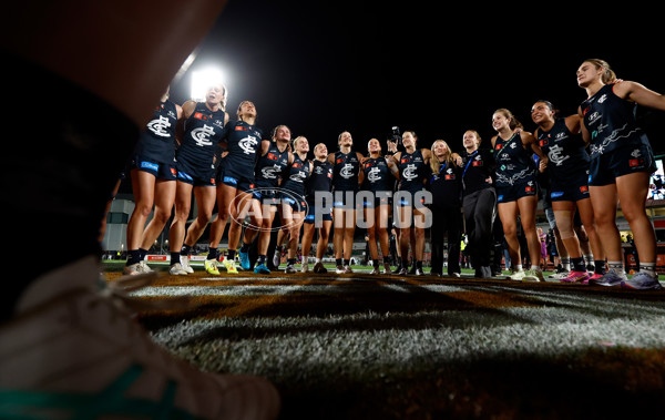 AFLW 2025 First Semi Final - Hawthorn v Carlton - A-64811376