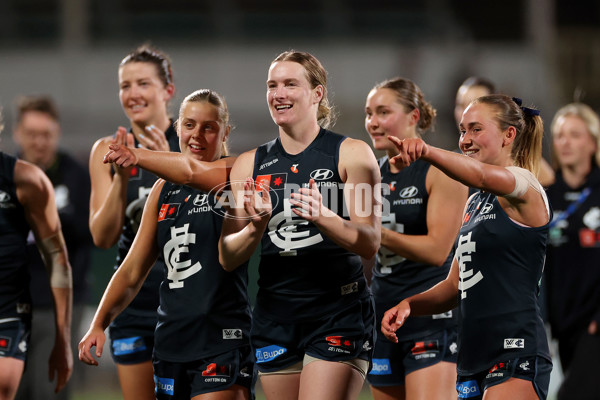 AFLW 2025 First Semi Final - Hawthorn v Carlton - A-64811388