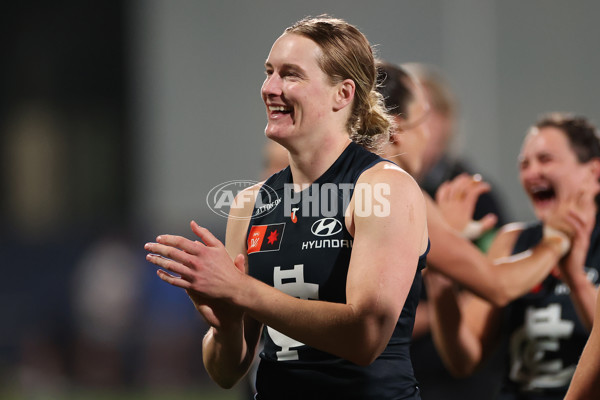 AFLW 2025 First Semi Final - Hawthorn v Carlton - A-64811389